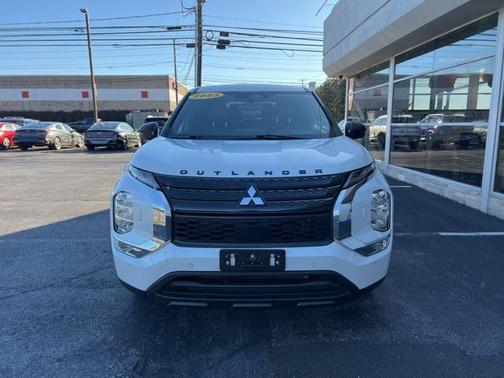 2023 Mitsubishi Outlander SE Black Edition S-AWC