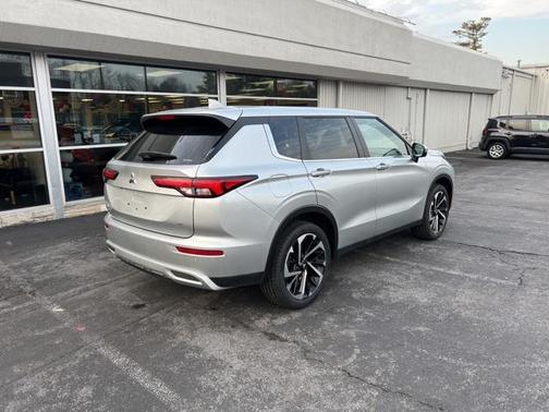 2024 Mitsubishi Outlander SE 2.5 S-AWC
