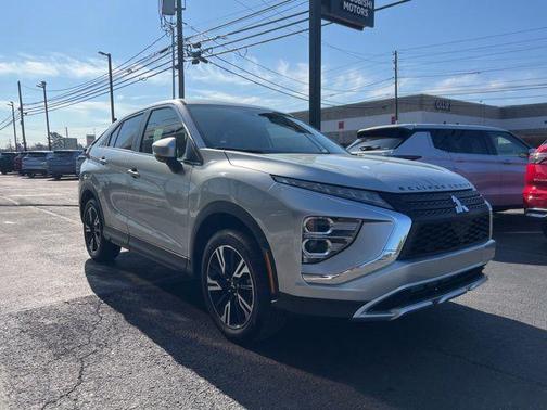 Alloy Silver Metallic 2024 Mitsubishi Eclipse Cross SE