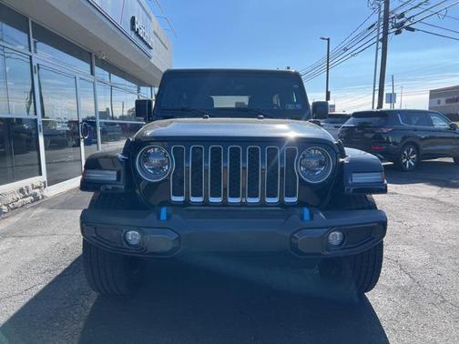 2023 Jeep Wrangler 4xe Sahara