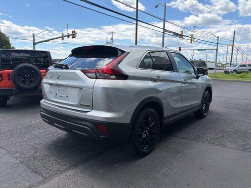 Alloy Silver Metallic 2026 Mitsubishi Eclipse Cross LE