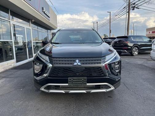 2023 Mitsubishi Eclipse Cross SE