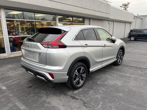 2024 Mitsubishi Eclipse Cross SEL