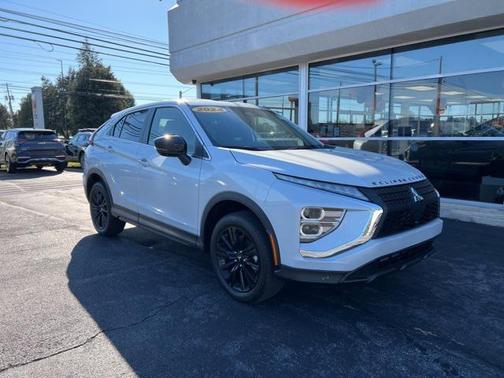 2024 Mitsubishi Eclipse Cross LE