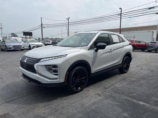 2024 Mitsubishi Eclipse Cross LE