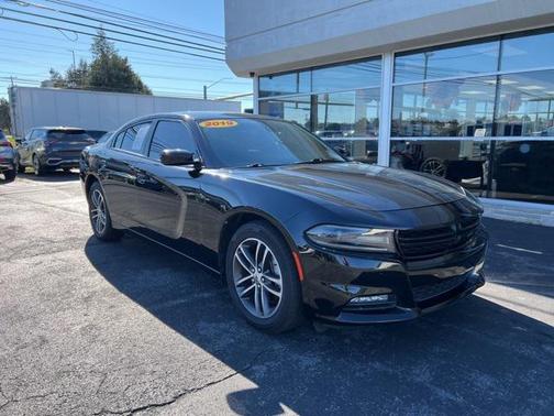 2019 Dodge Charger SXT