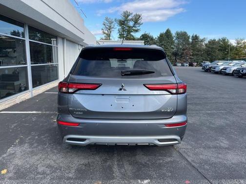 2023 Mitsubishi Outlander PHEV SEL