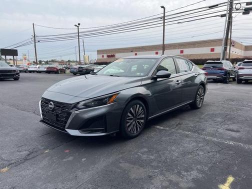 2023 Nissan Altima 2.5 SV