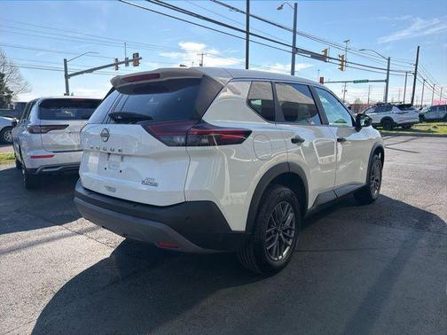 2023 Nissan Rogue S