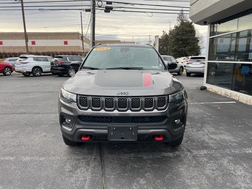 2023 Jeep Compass Trailhawk