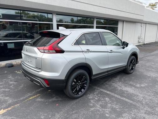 2026 Mitsubishi Eclipse Cross LE