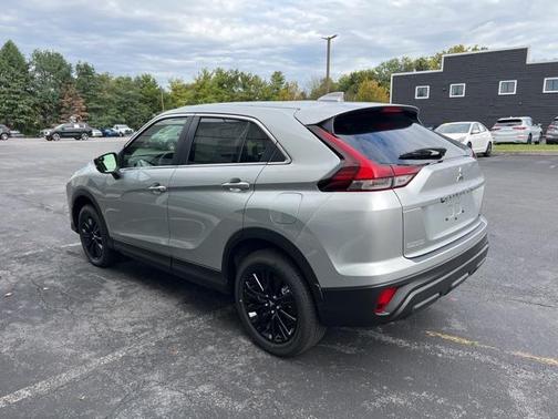 2026 Mitsubishi Eclipse Cross LE