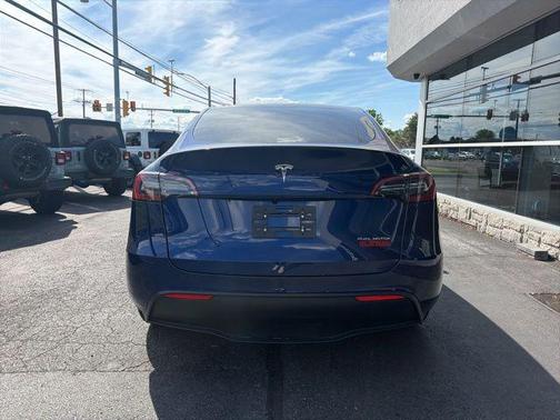 Deep Blue Metallic 2025 Tesla Model Y Long Range Dual Motor All-Wheel Drive