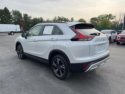 2023 Mitsubishi Eclipse Cross SE