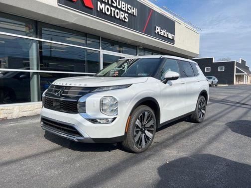 White Diamond 2026 Mitsubishi Outlander SE 1.5T S-AWC