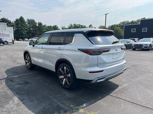 2025 Mitsubishi Outlander SE 2.5 S-AWC