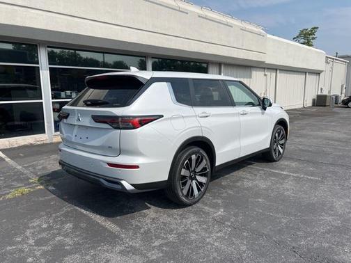 2025 Mitsubishi Outlander SE 2.5 S-AWC