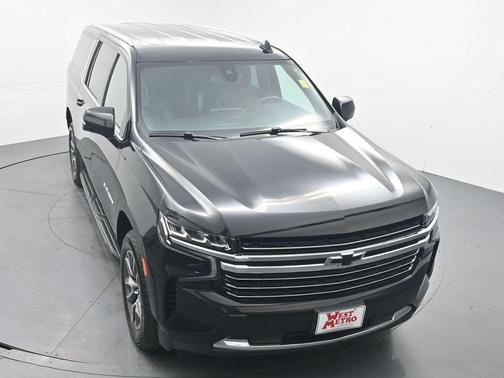 2022 Chevrolet Suburban LT