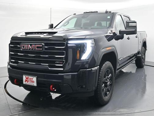 2026 GMC Sierra 3500 AT4