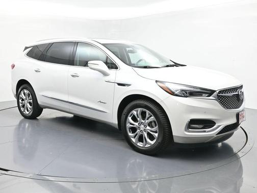 White Frost Tricoat 2019 Buick Enclave Avenir