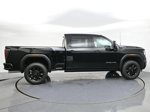 Onyx Black 2026 GMC Sierra 3500 AT4
