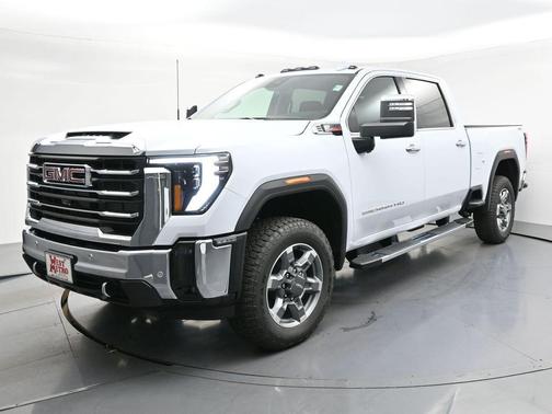 Glacier White Tricoat 2026 GMC Sierra 3500 SLT