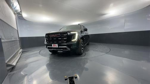 2025 GMC Yukon XL 4WD AT4