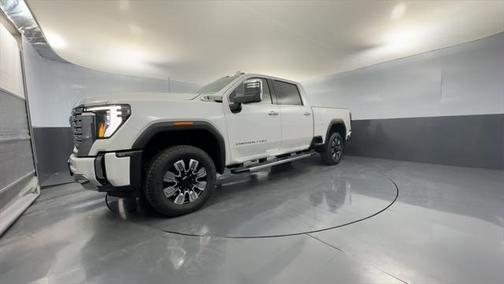 2025 GMC Sierra 3500 Denali