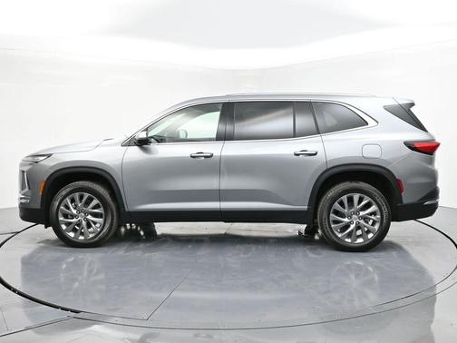 2025 Buick Enclave Preferred FWD