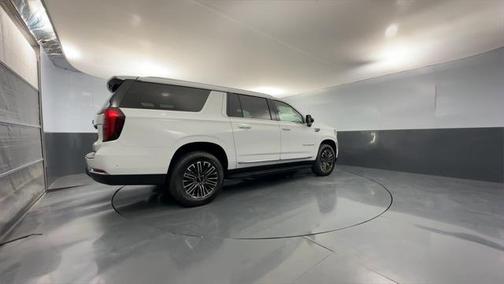 2025 GMC Yukon XL 4WD Elevation