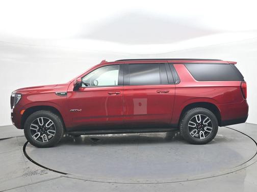 2021 GMC Yukon XL 4WD AT4