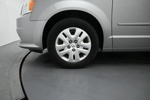 Billet Silver Metallic Clearcoat 2014 Dodge Grand Caravan AVP/SE