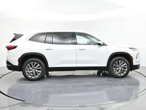 2025 Buick Enclave Preferred FWD