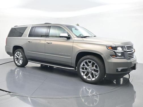 Pepperdust Metallic 2019 Chevrolet Suburban Premier
