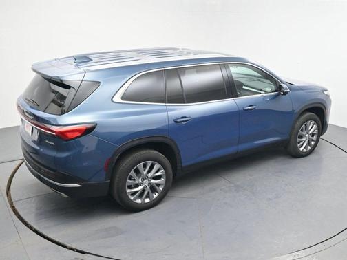 2025 Buick Enclave Preferred FWD