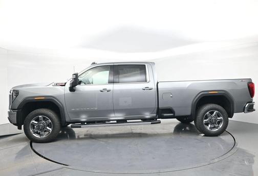 2026 GMC Sierra 3500 SLE