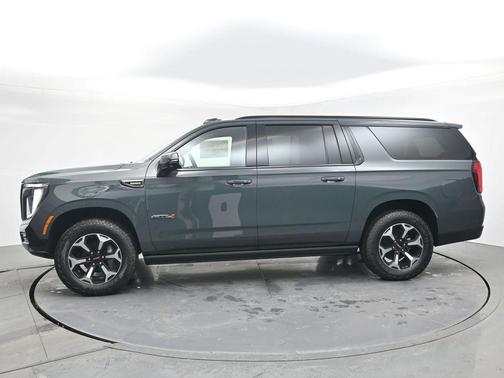 2026 GMC Yukon XL 4WD AT4