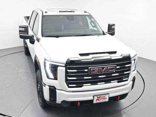 2026 GMC Sierra 3500 AT4