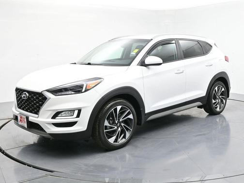 2020 Hyundai TUCSON Sport