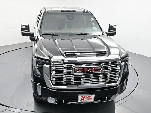2026 GMC Sierra 3500 Denali