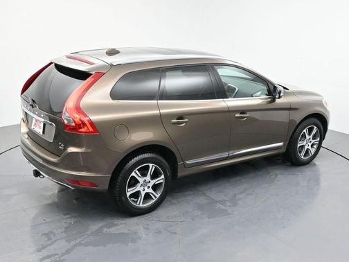 2014 Volvo XC60 T6 Premier Plus