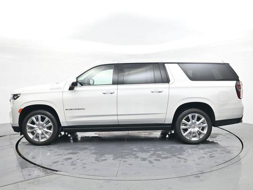 2023 Chevrolet Suburban 4WD High Country
