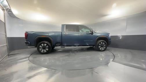 2025 GMC Sierra 3500 Denali