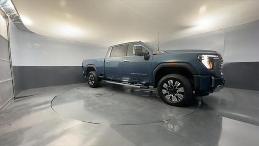 2025 GMC Sierra 3500 Denali
