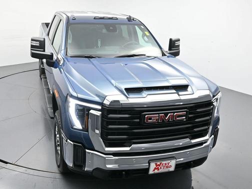 Downpour Metallic 2026 GMC Sierra 3500 Base