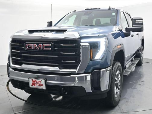 2026 GMC Sierra 3500 Base