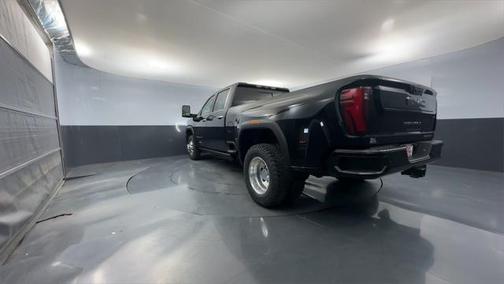 2024 GMC Sierra 3500 Denali