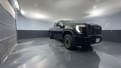 2025 GMC Sierra 3500 Denali