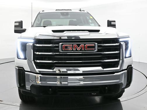 Summit White 2024 GMC Sierra 3500 SLE