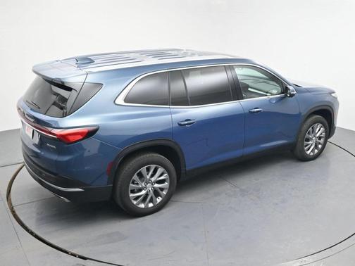 2025 Buick Enclave Preferred FWD